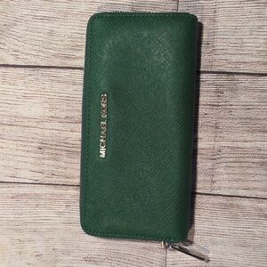 Michael Kors Emerald Green Wallet